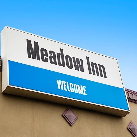 Meadow Inn Hotel-Motel Melbourne Buitenkant foto