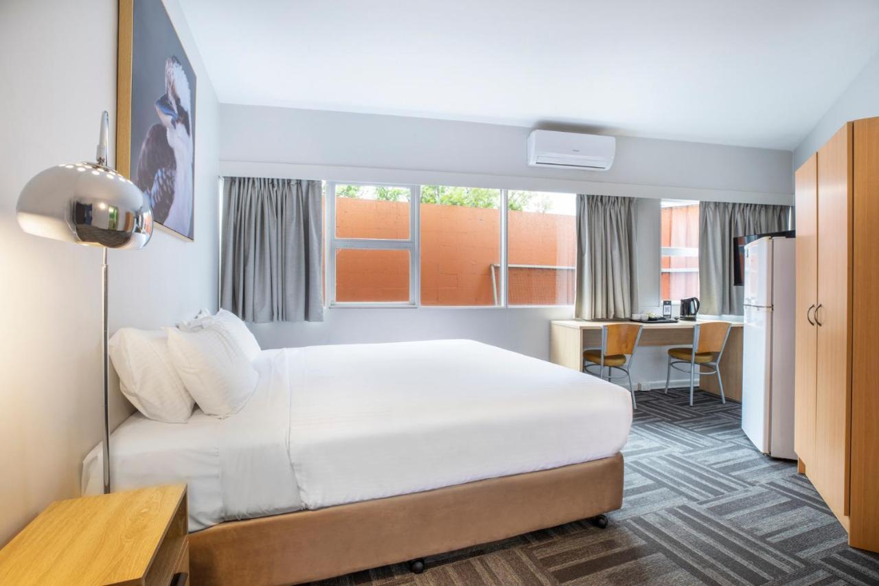Meadow Inn Hotel-Motel Melbourne Buitenkant foto